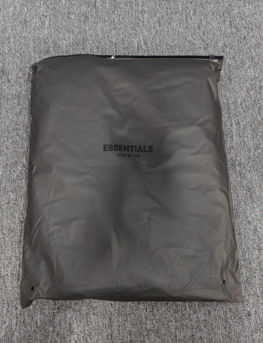 Fear of God Essentials Nylon
Fleece Hoodie 'Jet Black/Jet Black