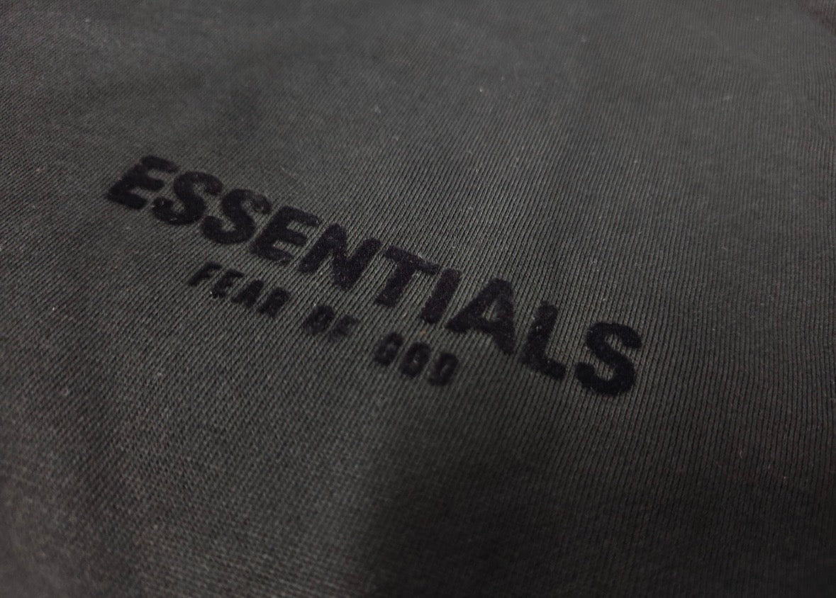 Fear of God Essentials Nylon
Fleece Hoodie 'Jet Black/Jet Black