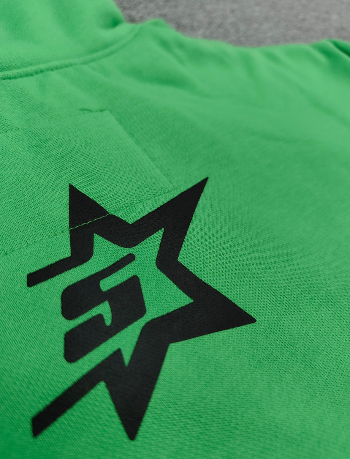 Sp5der Punk V2 Rhinestone
Hoodie 'Bright Green'